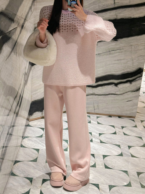 Cozy Pink Wool-Cashmere Blend Knit Sweater with Delicate Openwork